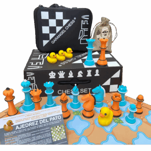 Ajedrez del Pato Azul con Naranja